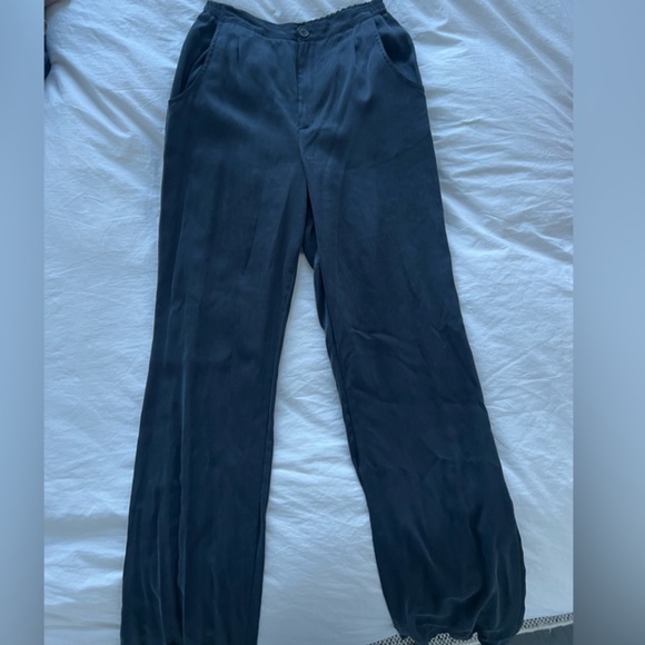 Djerf Avenue on the go Black Pants - Picture 5 of 6